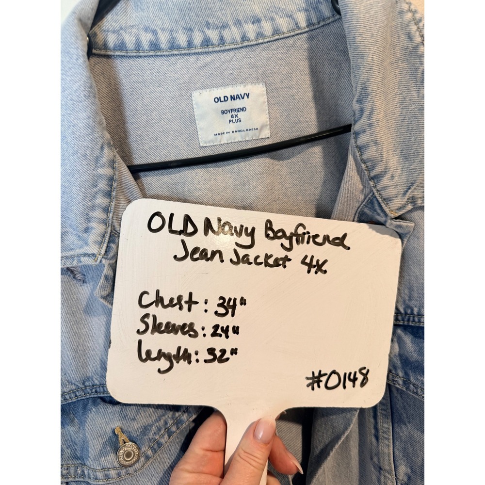 Old Navy Boyfriend Plus Light Wash Distressed Denim Trucker Jacket Women 4X Plus - Picture 9 of 9